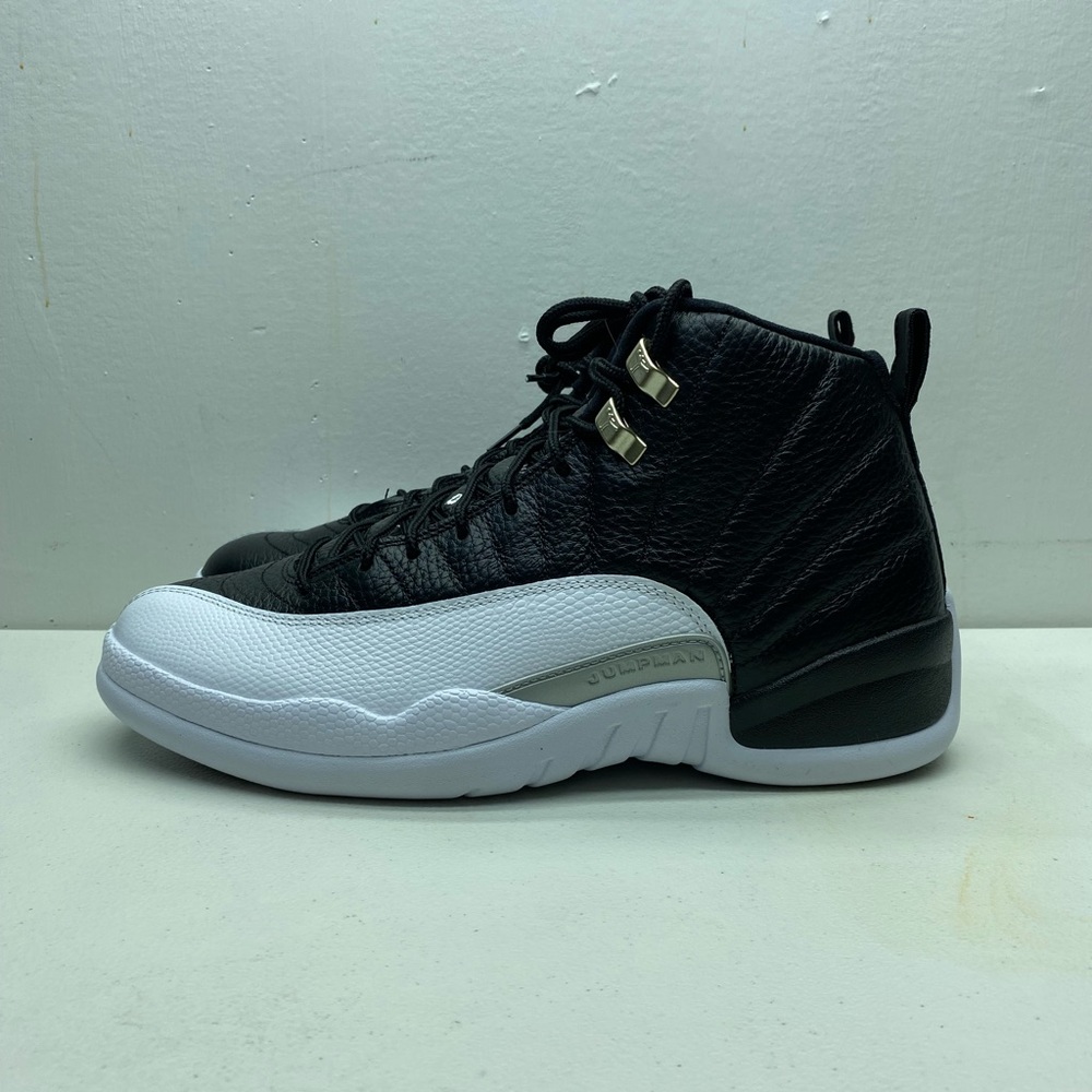 Jordan 12 “playoff” 2022